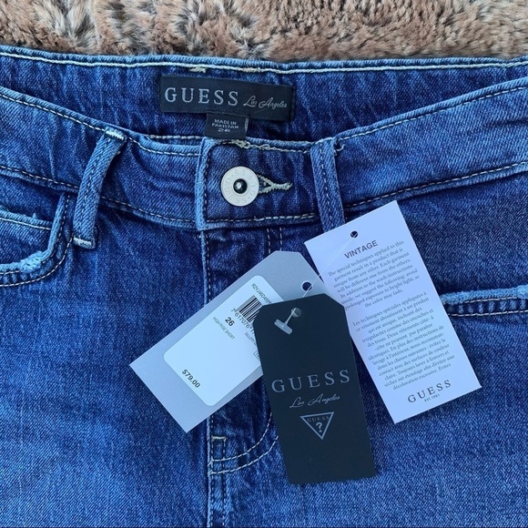 Guess High Rise Raw Hem Jean Short - Picture 5 of 6
